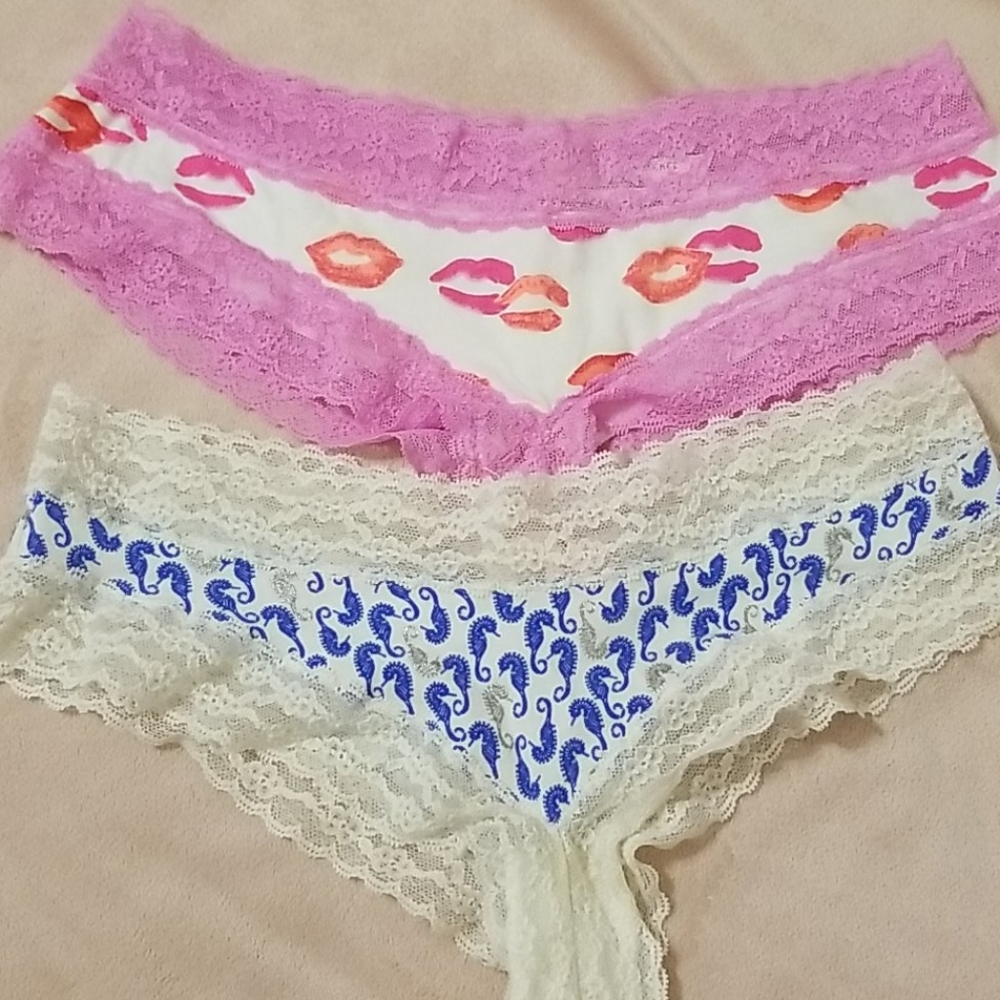 VS Cheeky set